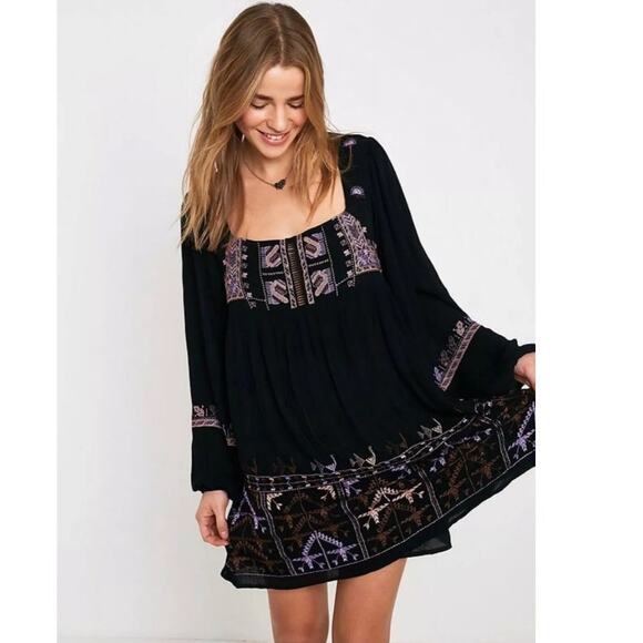 Free People Rhiannon Embroidered Babydoll Mini Dress Small Black Multi Size M - Picture 8 of 9